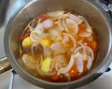 A picture of step 2 of Tomato Beef Soup (Soy Sauce Taste).