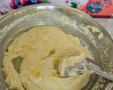 A picture of step 2 of Kaju katli.