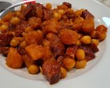 Foto del paso 5 de la receta Garbanzos con chorizo a la sidra y calabaza