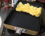 Foto langkah ke 6 dari resep Dashimaki Tamago (Japanese).