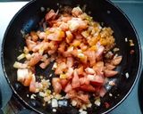 A picture of step 3 of Mosdeng Serma (Tomato chutney).