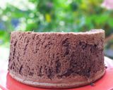 Foto langkah ke 7 dari resep Chocolate Chiffon Cake.