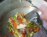 Foto langkah ke 4 dari resep Oseng kecap pindang & tempe mbus.