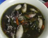 Foto langkah ke 4 dari resep Cumi Hitam Pedas Simpel.
