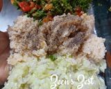 A picture of step 3 of Syrian Tabouli/Tabbouleh.