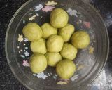 A picture of step 7 of Special Palak Poori.