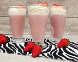Foto del paso 7 de la receta: 🍓🫙Mousse de frutilla y yogurt 🍓 Sin huevo 🍓 3 ingredientes! 🫙🍓