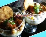 A picture of step 3 of Dahi pulki chana chaat.