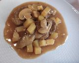Foto del paso 5 de la receta: Lomo de cerdo al vino con patatas