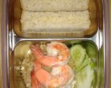 รูปขั้นตอนการทำที่ 4 ของ ข้าวกล่องข้าวผัดหมู (Pork Fried Rice Lunch Box)