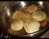 A picture of step 7 of Hare pyaz ki kachori.