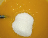 A picture of step 2 of Mango juice.