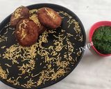 A picture of step 4 of Kurkuri Chatpati Aloo Tikki.