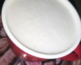 A picture of step 5 of Banana apple shake🍌🍒.