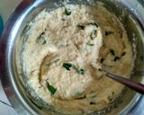 A picture of step 4 of Medu vada.