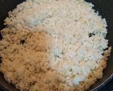 Foto del paso 5 de la receta: Arroz con carne, verduras, gambas y salsa de soja