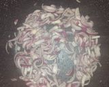 A picture of step 1 of Shredded chicken sauce.