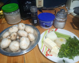 Foto del paso 1 de la receta: Crema de champiñones elegante