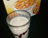 A picture of step 1 of Cornflakes Milkshake.