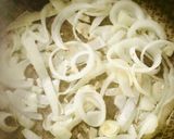 Foto del paso 7 de la receta: EMPANADA DE 🥬ESPINACAS🥬 Y 🐟ATÚN🐟 A LA 🍕FUGAZETA🍕
