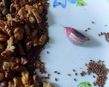 Foto del paso 5 de la receta: Mohammara de pimientos asados con nueces y sésamo