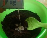 Foto langkah ke 5 dari resep Brownies kukus oreo.