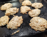 Foto del paso 4 de la receta: Galletitas de pera y coco