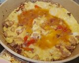 Foto langkah ke 3 dari resep Telur Dadar Gurih.