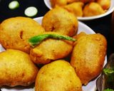गिलकी आलू पकौड़े (gilki aloo pakode recipe in hindi) रेसिपी चरण 3 फोटो