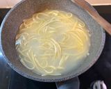 Foto langkah ke 2 dari resep Fettucini Carbonara.