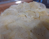 Foto del paso 2 de la receta: Bacalao al horno, con patatas y cebolla
