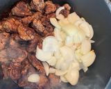 Foto del paso 3 de la receta: Higadito de pollo encebollado