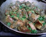 Foto del paso 2 de la receta Níscalos con patatas, bacon y bechamel