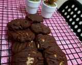 Foto langkah ke 5 dari resep Chocochip Almond Cookies 🍪.