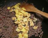 A picture of step 2 of Yui inspired spicy beef.