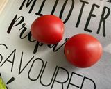 Une image de l'étape 3 de Salade de concombre et tomates à l’ananas, crème et oignon doux.