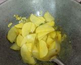 Foto langkah ke 3 dari resep Potato omelette (spanish omelette).