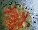 Foto langkah ke 3 dari resep Ikan Belanak Kecap Pedas.