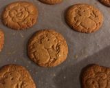 A picture of step 5 of Butter Oat Cookies.