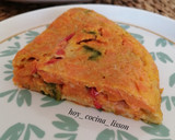Foto del paso 6 de la receta: Tortilla de boniato con pimientos