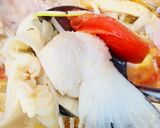 Hình bước làm 3 của món Canh măng chua đầu cá hồi