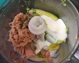 Une image de l'étape 1 de Rillettes de thon avocat léger.