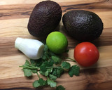 Foto del paso 1 de la receta: Guacamole casero sin gluten