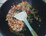 Foto langkah ke 2 dari resep Tempe chili paddy.