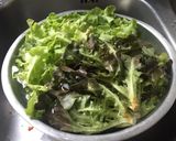 รูปขั้นตอนการทำที่ 1 ของ Salad rolls