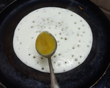ஆனியன் டோமேடோ ஊத்தப்பம் ரெசிபி ஸ்டேப் 4 புகைப்படம்
