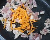 รูปขั้นตอนการทำที่ 1 ของ หมูผัดกิมจิ