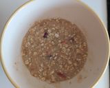 Foto del paso 2 de la receta: Desayuno vegano: avena con plátano, paraguayo y moras