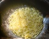 Foto langkah ke 1 dari resep Creamy I Fu Mie.