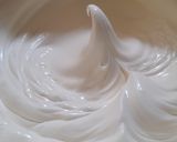 Foto langkah ke 1 dari resep Bolu Kukus Taro.